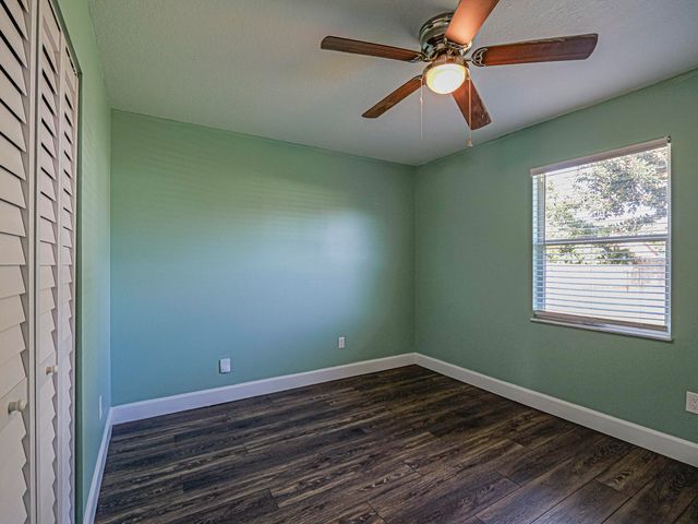 756 SW 18th Pl Place SW, Vero Beach, FL 32962
