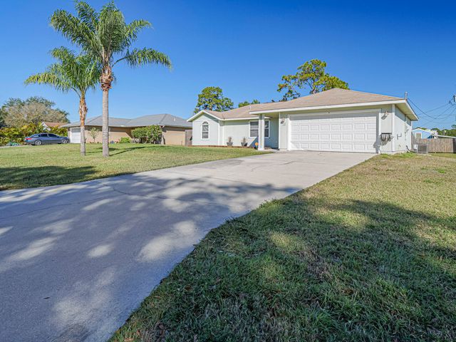 756 SW 18th Pl Place SW, Vero Beach, FL 32962