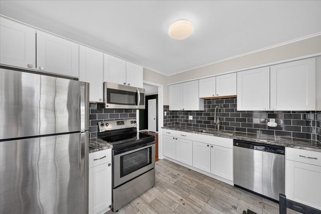2331 Rowland Avenue, Royal Oak City, MI 48067