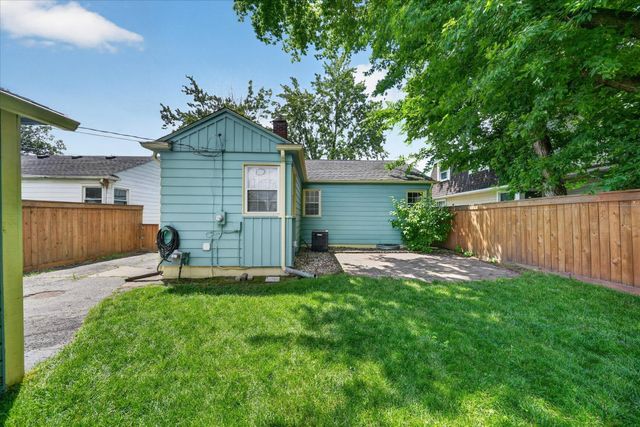 2331 Rowland Avenue, Royal Oak City, MI 48067