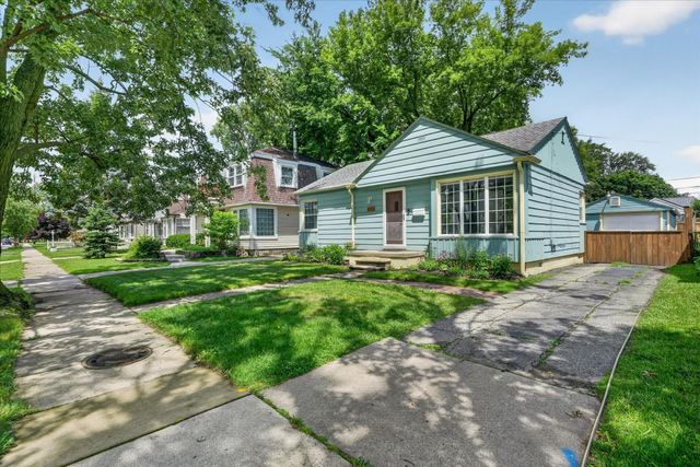 2331 Rowland Avenue, Royal Oak City, MI 48067