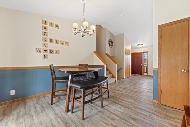 N49W14033 Brook Falls DRIVE, Menomonee Falls, WI 53051