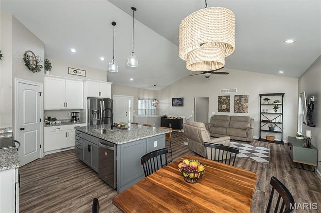 31899 Tea Olive Drive, Foristell, MO 63348