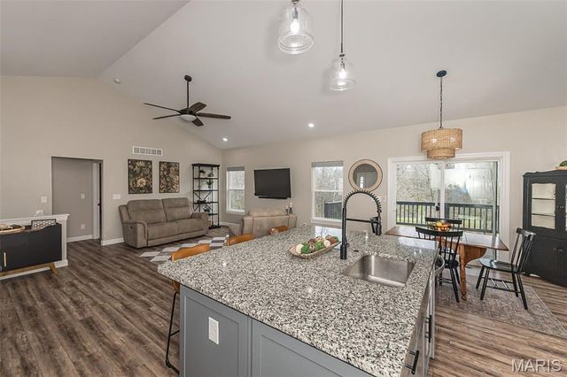31899 Tea Olive Drive, Foristell, MO 63348