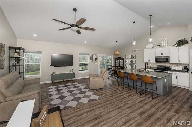 31899 Tea Olive Drive, Foristell, MO 63348