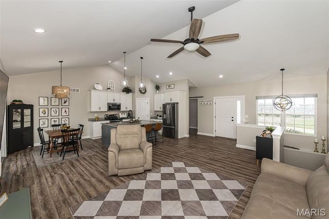 31899 Tea Olive Drive, Foristell, MO 63348