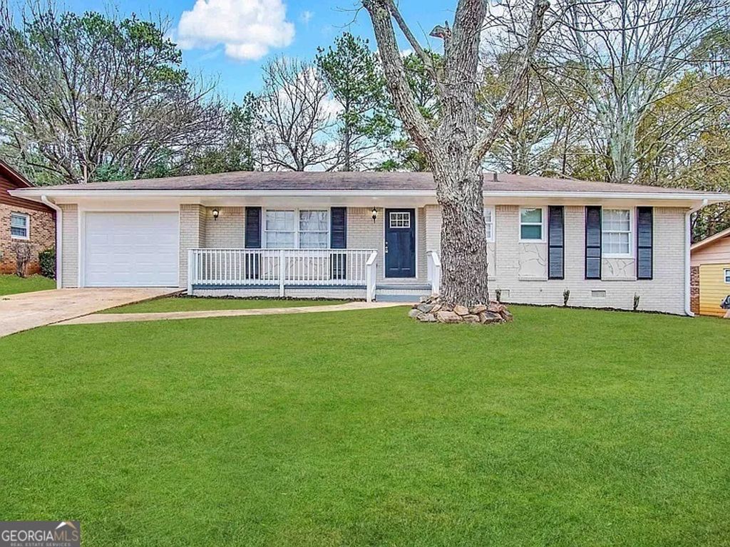 929 Pine Roc Drive, Stone Mountain, GA 30083