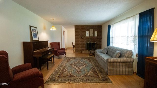 1146 Mountain View Drive, New Market, TN 37820