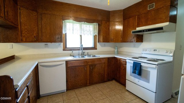 1146 Mountain View Drive, New Market, TN 37820