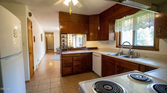 1146 Mountain View Drive, New Market, TN 37820
