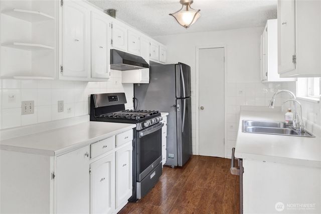 875 Adelia Street, Blaine, WA 98230
