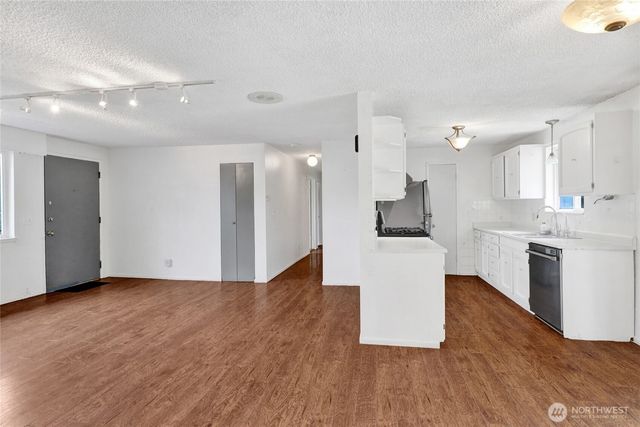 875 Adelia Street, Blaine, WA 98230