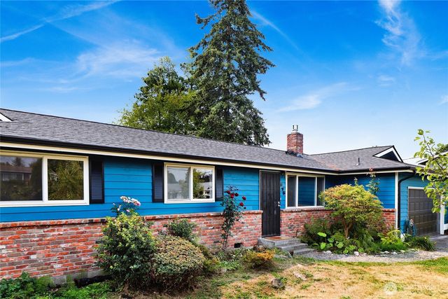 875 Adelia Street, Blaine, WA 98230