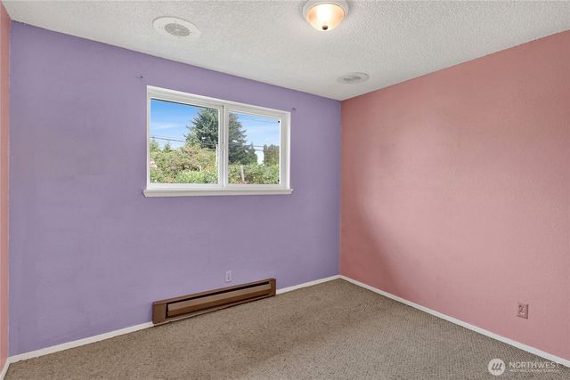 875 Adelia Street, Blaine, WA 98230