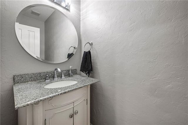 15448 Iron Horse Circle, Leawood, KS 66224
