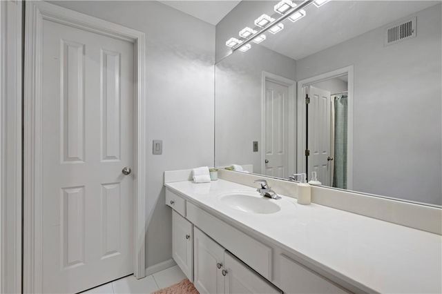 15448 Iron Horse Circle, Leawood, KS 66224
