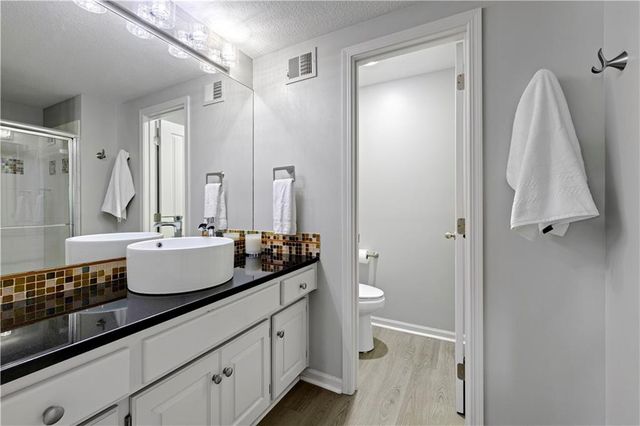 15448 Iron Horse Circle, Leawood, KS 66224