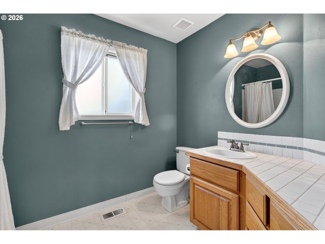 15424 Ne ANDRA Pl, Portland, OR 97230