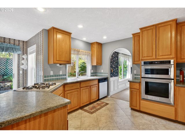 15424 Ne ANDRA Pl, Portland, OR 97230