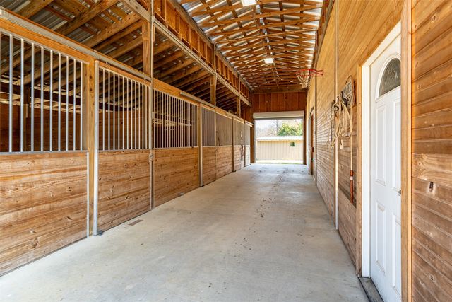 130 VZ County Road 1815, Grand Saline, TX 75140