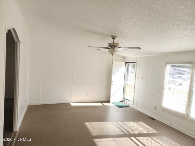 2910 Jeremy Street SW, Supply, NC 28462