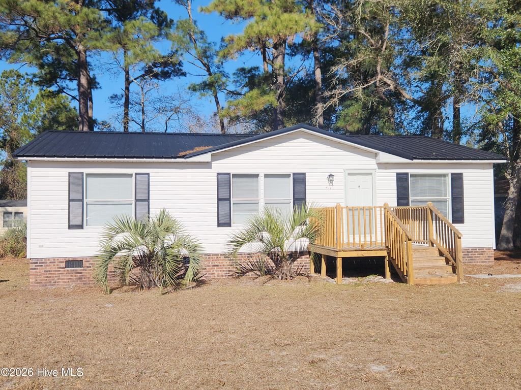 2910 Jeremy Street SW, Supply, NC 28462