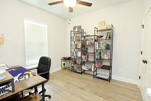 221 Peacock Pointe, Thibodaux, LA 70301