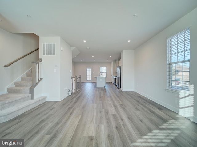 9502 AUTUMN BERRY PL, Montgomery Village, MD 20886