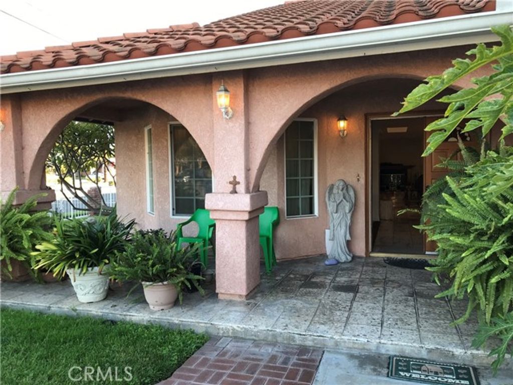 6996 Naomi Avenue, Buena Park, CA 90620