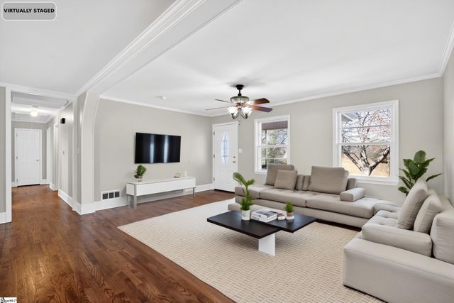 189 Birchwood Drive, Roebuck, SC 29376