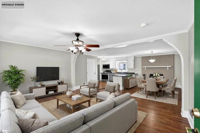 189 Birchwood Drive, Roebuck, SC 29376