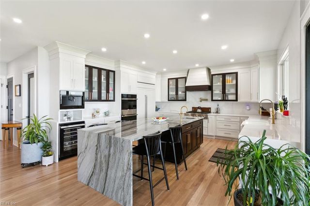1506 Dandy Loop RD, Yorktown, VA 23692