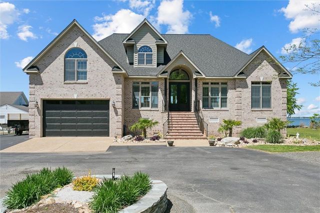 1506 Dandy Loop RD, Yorktown, VA 23692