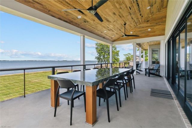 1506 Dandy Loop RD, Yorktown, VA 23692