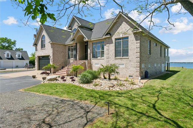 1506 Dandy Loop RD, Yorktown, VA 23692