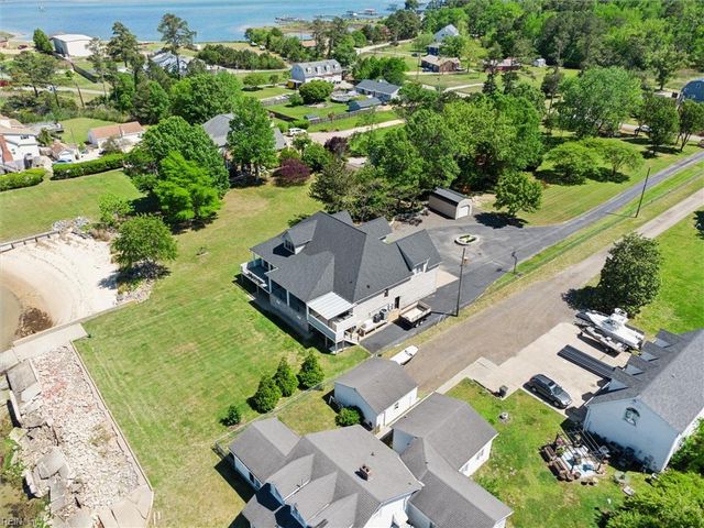 1506 Dandy Loop RD, Yorktown, VA 23692