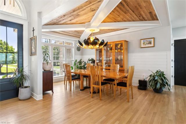 1506 Dandy Loop RD, Yorktown, VA 23692