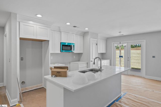 217 Buckingham Road, Duncan, SC 29334