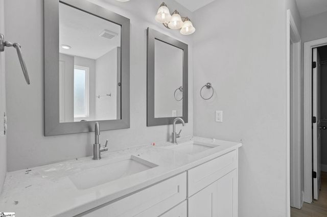 217 Buckingham Road, Duncan, SC 29334