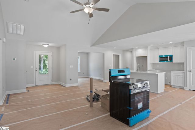 217 Buckingham Road, Duncan, SC 29334
