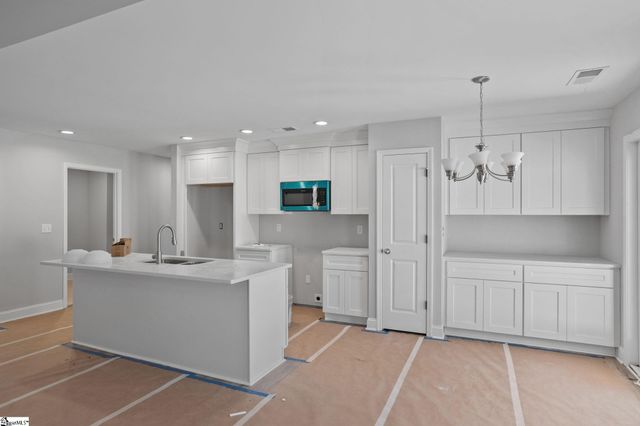 217 Buckingham Road, Duncan, SC 29334