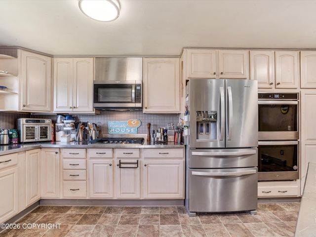 5526 N Tongass Highway, Ketchikan, AK 99901