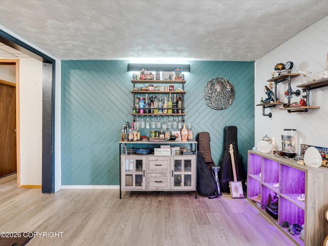 5526 N Tongass Highway, Ketchikan, AK 99901