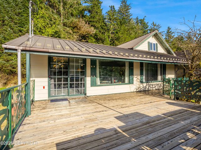 5526 N Tongass Highway, Ketchikan, AK 99901