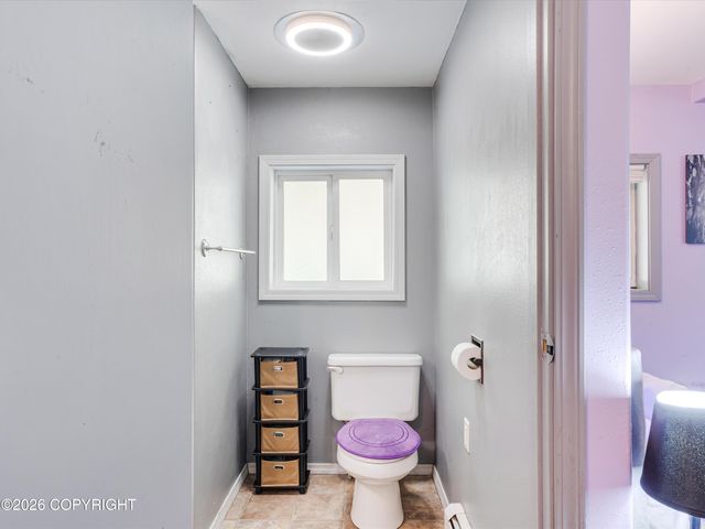 5526 N Tongass Highway, Ketchikan, AK 99901