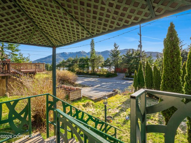 5526 N Tongass Highway, Ketchikan, AK 99901