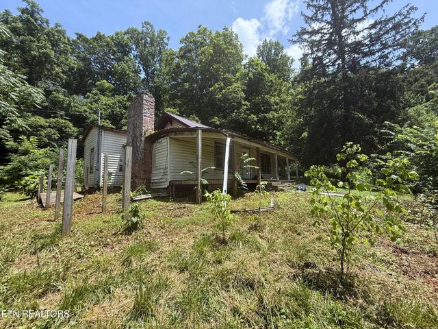 1340 Ryan Rd, Fall Branch, TN 37656