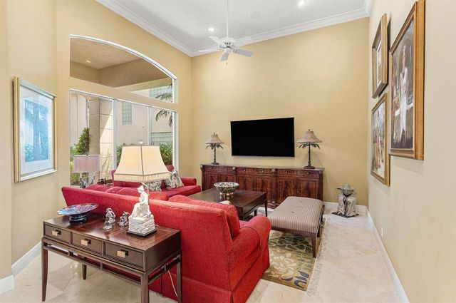 7011 Islegrove Place, Boca Raton, FL 33433