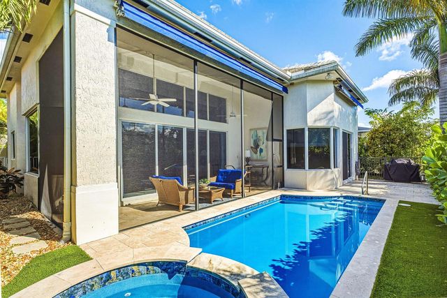 7011 Islegrove Place, Boca Raton, FL 33433