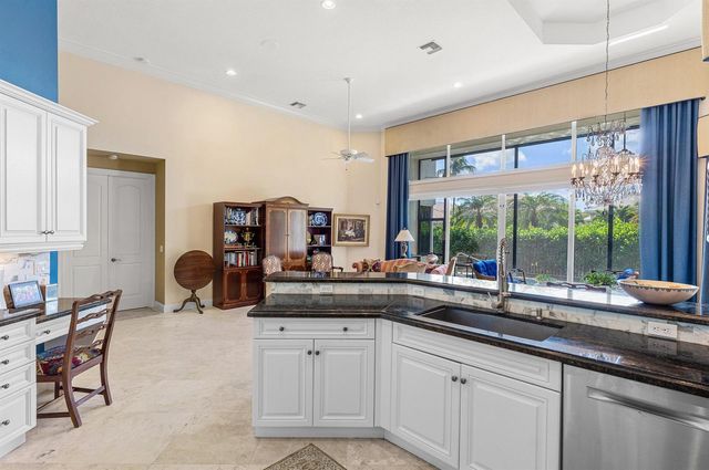 7011 Islegrove Place, Boca Raton, FL 33433